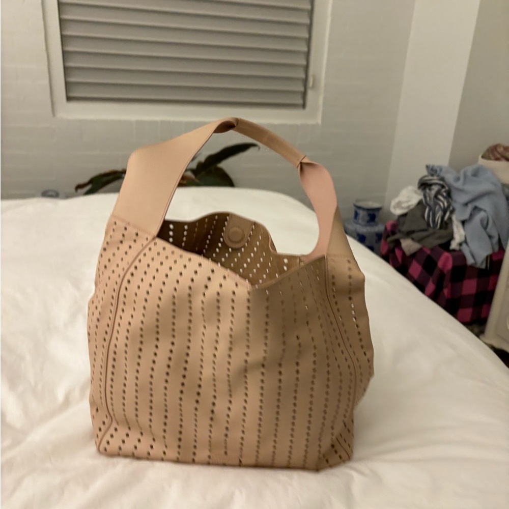 Gorgeous Pourchet Paris shoulder bag- soft pale pink/cream leather - Picture 11 of 16